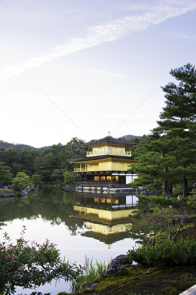 金阁寺又名金阁在京都日本图片