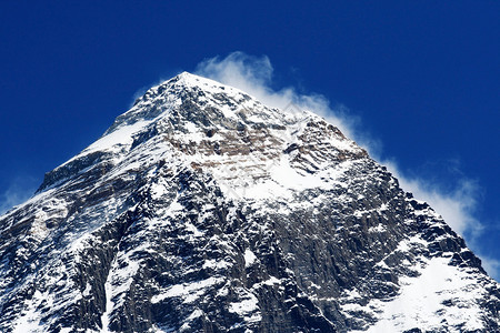 世界最高山峰图片
