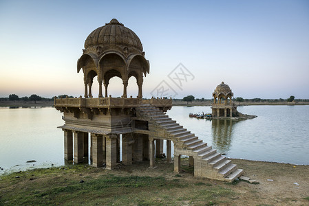 印度Jaisalmer神圣的GadiSa图片