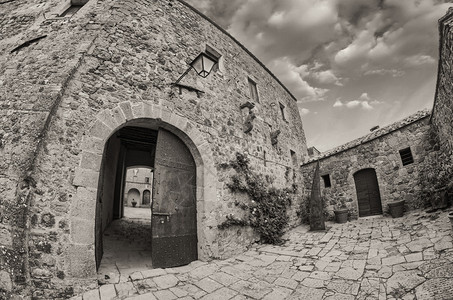 意大利托斯卡纳一个小城镇的中世纪图片