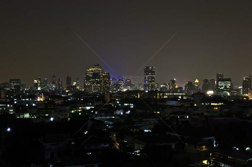 曼谷市中心在晚上曼谷泰国图片