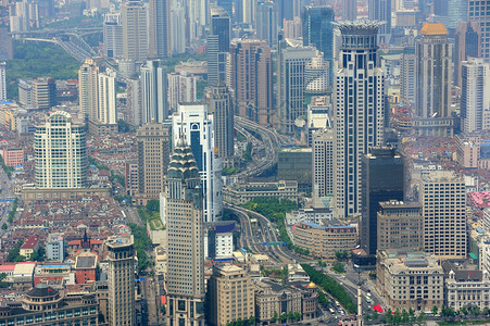 与摩天大楼的上海城市鸟瞰图图片