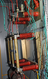 工业电气池板的引信和开关器光计和测量仪图片