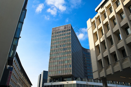 布鲁塞尔现代商业大楼图片