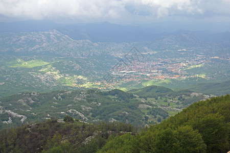 黑山洛夫琴山的美丽景色图片