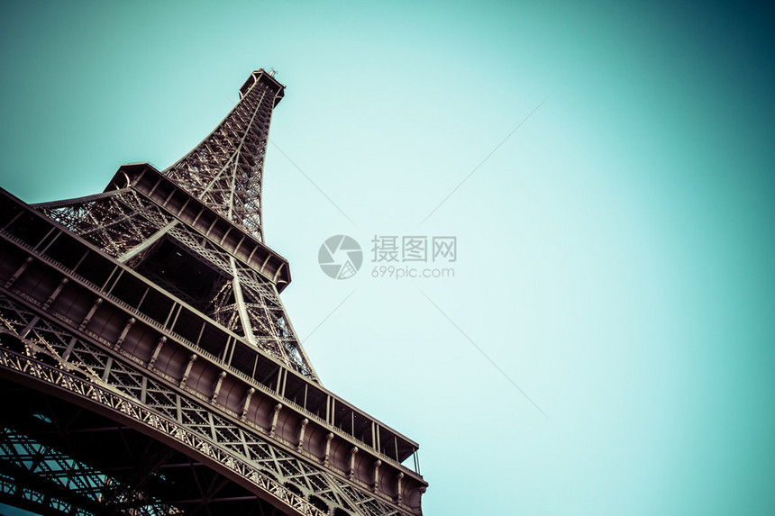 埃菲尔塔是世界上最显著的地标之一这座塔在世图片