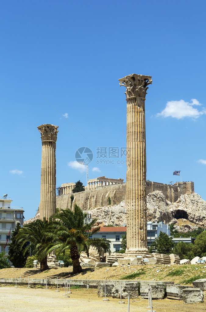 从奥林匹亚宙斯神庙看雅典卫城图片