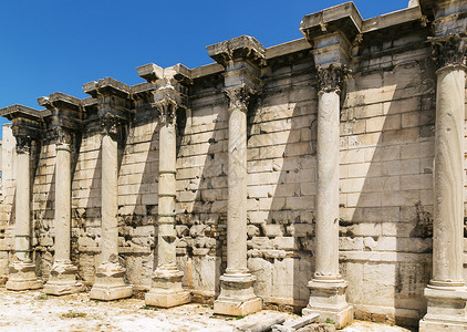 哈德里安图书馆由罗马皇帝哈德里安创建背景图片