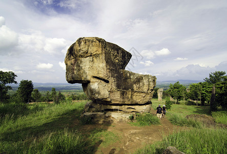 泰国巨石柱MorHinKhao巨石岩图片