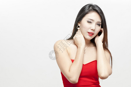 年轻亚洲女人的美丽脸庞图片