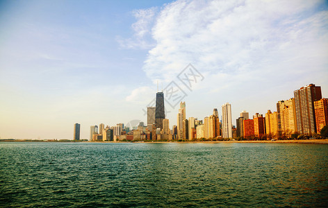 伊利诺伊州芝加哥市中心清晨图片