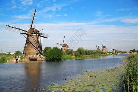 荷兰小孩堤防的风车图片