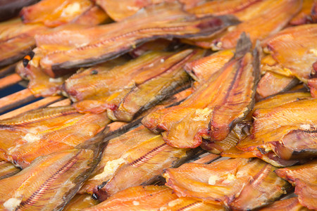 鱼干是亚洲流行的食物图片