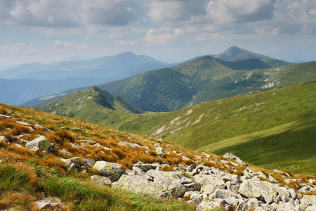 乡村高山风景的美景图片