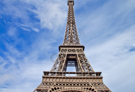Eiffel塔在法国图片