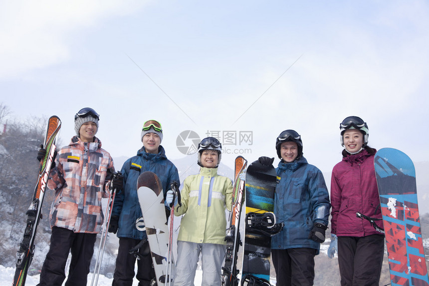 滑雪度假胜地滑雪图片