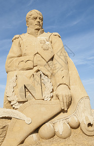 蓝天背景下拿破仑波拿巴大沙雕图片