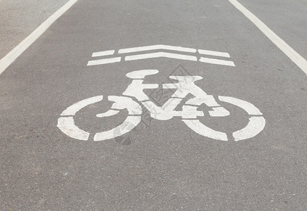 自行车路标和箭头图片