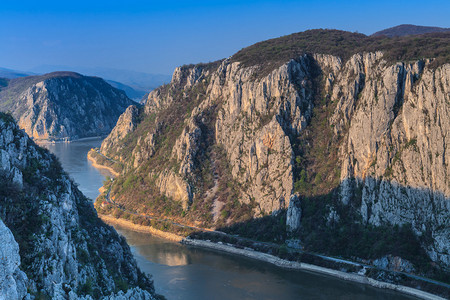 多瑙河峡谷景观罗马尼亚图片