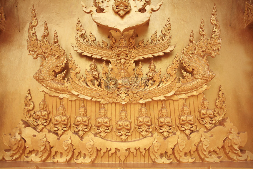 泰国北柳府北南寺JoeLow金庙的泰国图片