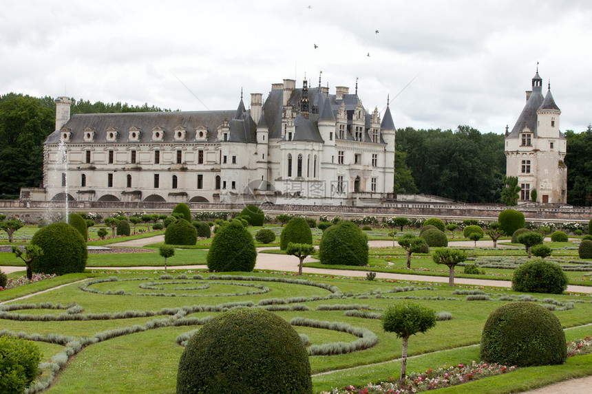 舍农索花园和城堡被称为女士城堡的城堡建于1513年图片