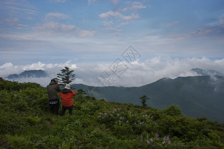 南韩Hambaeksan山的云海图片