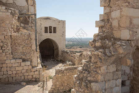 以色列十字军要塞的废墟图片