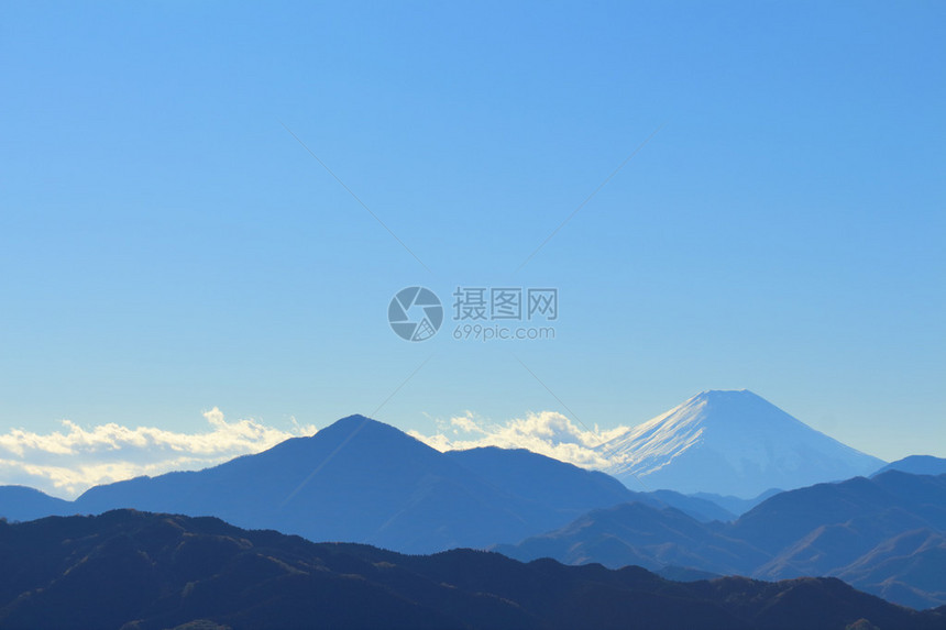 富士山顶部与雪图片