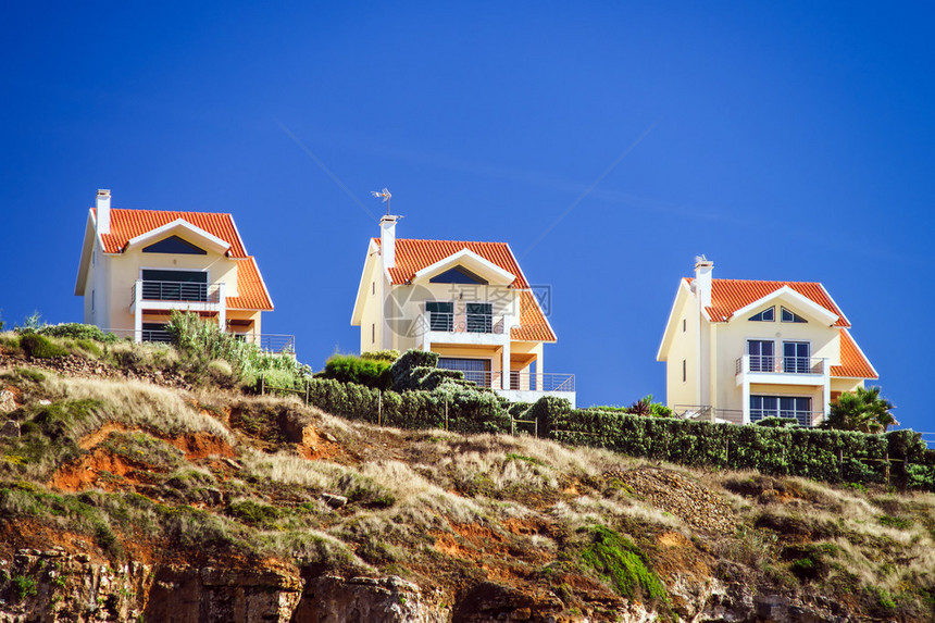 海岸的公寓葡萄牙的艾瑞图片