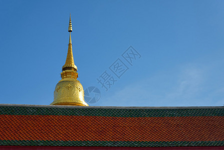 泰国南奔府哈里朋猜寺的泰国北部金塔建筑图片