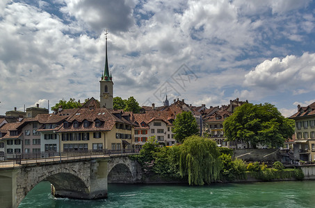 瑞士Aare河上伯尔尼老图片