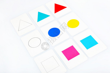 彩色几何形状的教育卡片图片