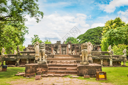 拉差西玛泰国呵叻府历史悠久的PrasatHinPimai城堡景观高棉城堡建于吴哥时期背景