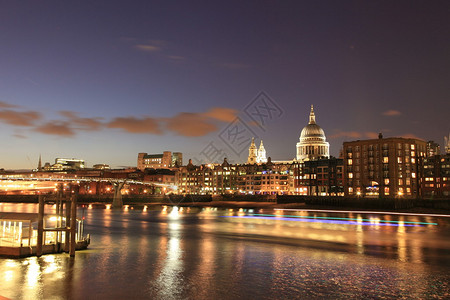 伦敦夜景泰晤士河英国图片