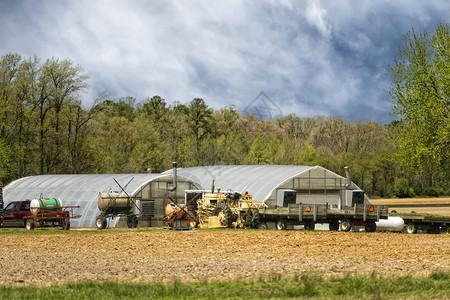 阴天在马里兰州的农场图片