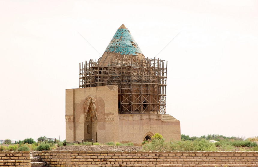 土库曼斯坦KonyeUrgench的Tekesh陵墓该结构是苏丹阿拉尔丁的陵墓图片