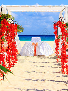 在墨西哥海滩的婚礼准备以美丽图片