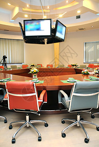 空的会议室和会议桌图片