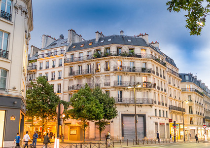 法国巴黎的古建筑图片