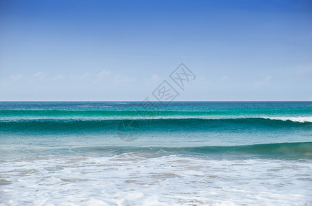 泰国普吉岛卡隆海滩附图片