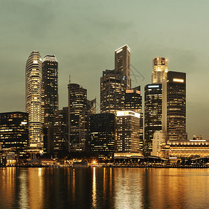 新加坡夜间与城市图片