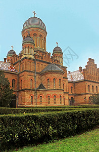 乌克兰切尔诺夫策大学教堂切尔诺夫策大学是装饰有乌克兰民间艺术图案的罗马式和拜占庭背景