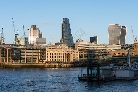 伦敦金融城现代建筑景观图片