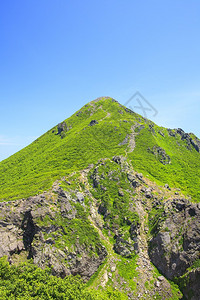 日本青森岩木山的夏天图片