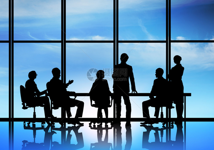 商业界人士作为圆桌会议分组会议小组的Silhoulottes图片