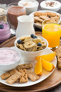 健康早餐有谷物图片