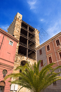 意大利南萨迪尼亚卡利亚里市中心卡斯泰罗Castle区古代中图片