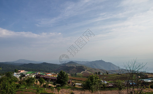 在Phetchabun的PhuThapBoek村上图片