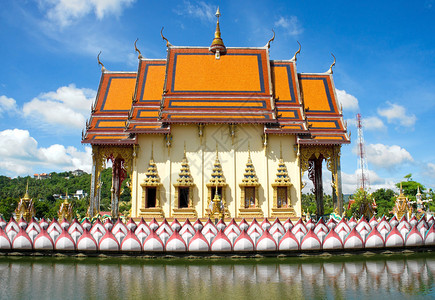 泰国苏梅岛的佛寺图片