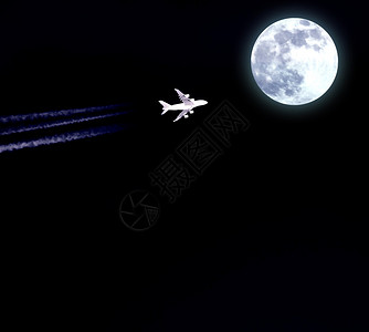 飞机在晚上向月亮方向飞行图片